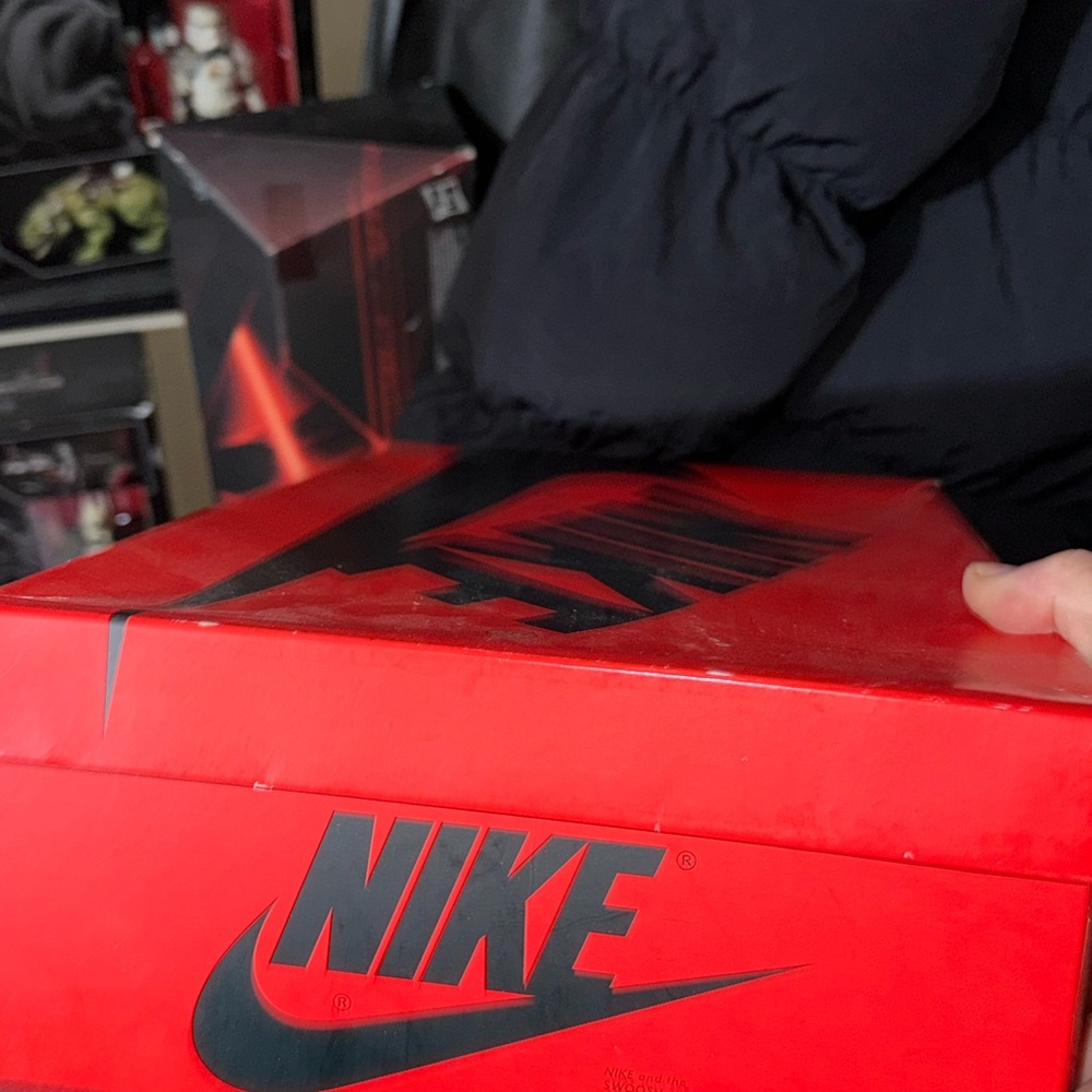 Empty Nike boxes - Picture 6 of 7